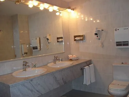 Hotel Sercotel Domo Vilafranca del Penedès
